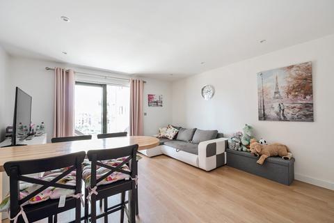 2 bedroom apartment for sale, Admirals Quay, Ocean Way, Southampton, Hampshire, SO14
