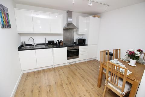 2 bedroom flat to rent, Yoga Way, Worcester Park KT4