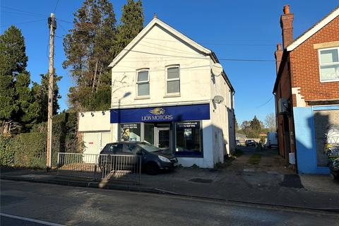 undefined, Victoria Road, Farnborough, Hampshire, GU14