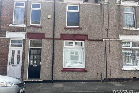 2 bedroom terraced house to rent, Wilson Street, Hart Lane