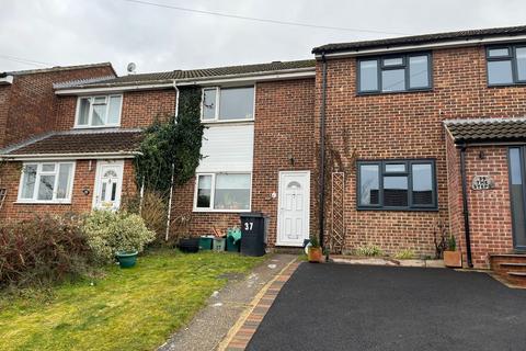 3 bedroom terraced house for sale, Chilton Way, Hungerford RG17