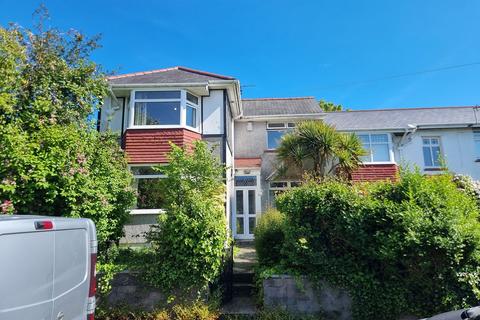 3 bedroom end of terrace house for sale, Westbourne Road, Sketty, Swansea, City And County of Swansea.
