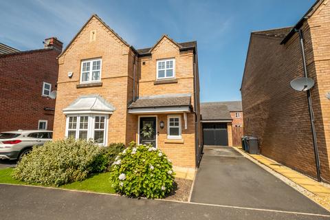 3 bedroom detached house for sale, Faulkner Crescent, Lytham St. Annes, FY8