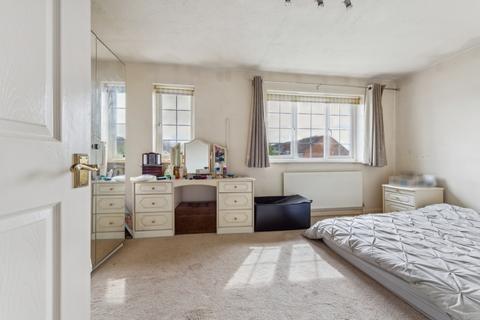 5 Martindale, Iver, SL0 0HX