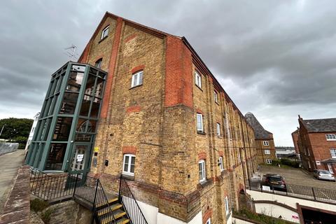 1 bedroom apartment for sale, The Maltings, Gravesend, Kent