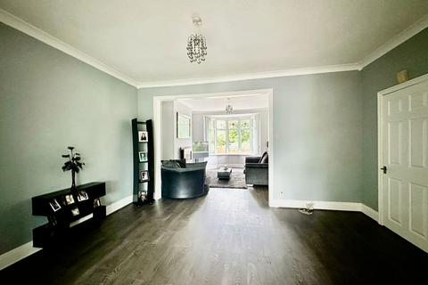 302 Pickering Road, Hull, HU4 7AD