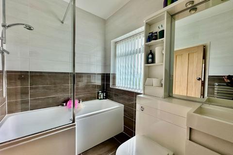 302 Pickering Road, Hull, HU4 7AD