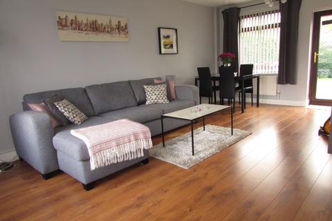 2 bedroom terraced house for sale, Spalding Drive, Manchester, M23