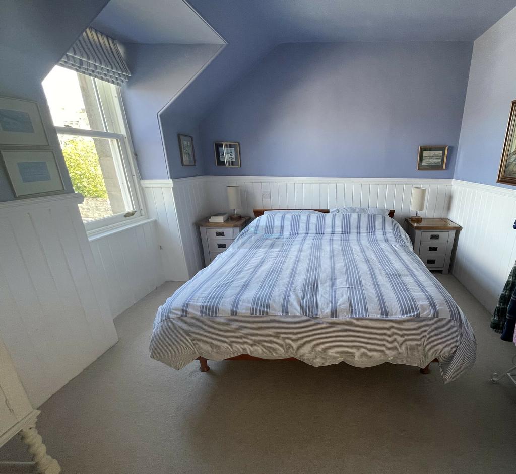 Bedroom a.JPG