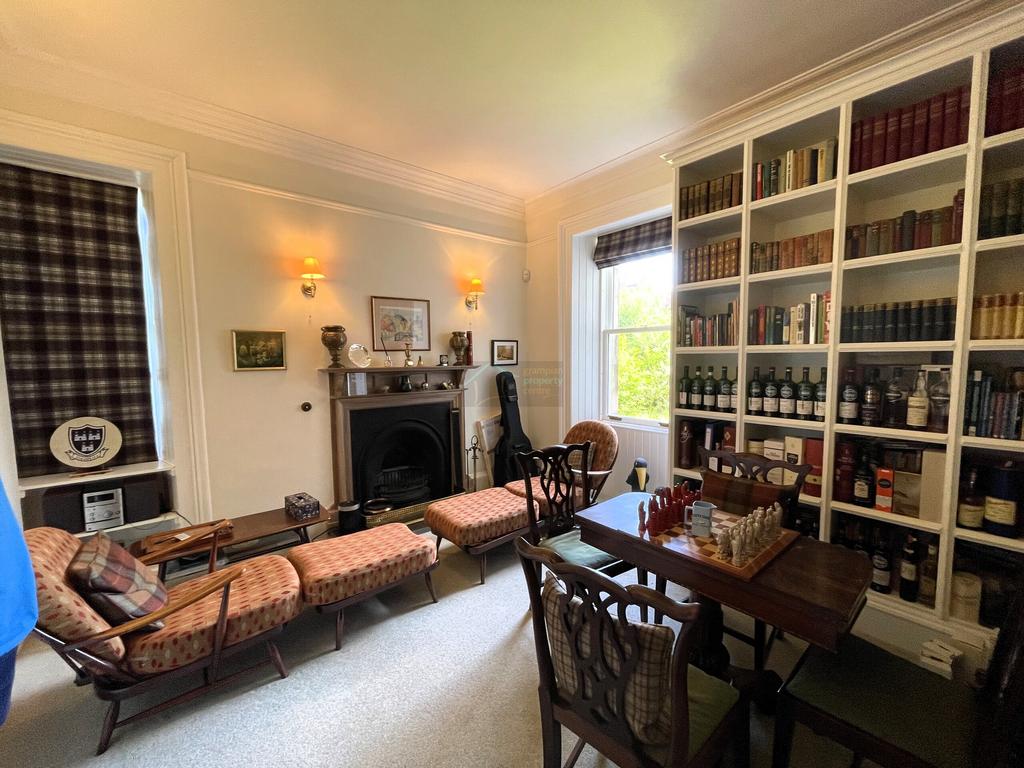 Family Room.JPG