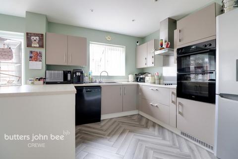 3 House Yard Close, Crewe, CW1 4GX
