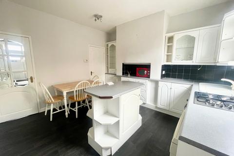 2 bedroom terraced house for sale, Scarsdale Road, Dronfield, Derbyshire, S18 1SN