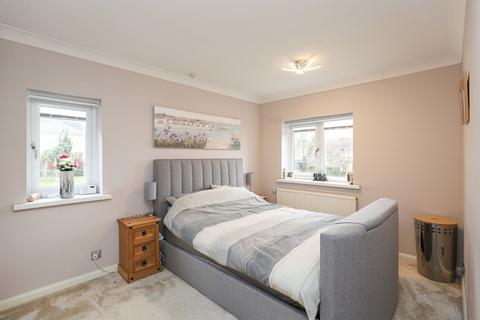 3 bedroom detached house for sale, Mosborough Moor, Sheffield S20