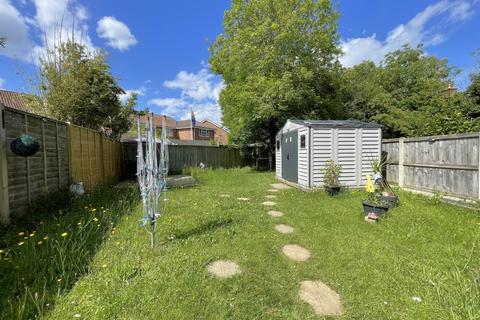 10 Westmoors, Ashford, TN23 5UQ