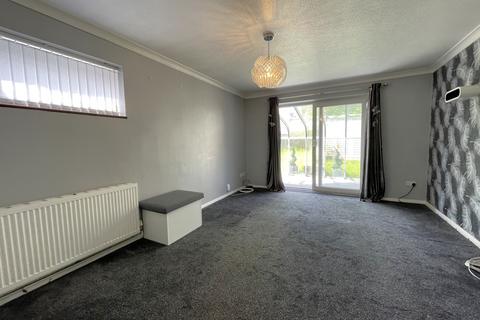 10 Westmoors, Ashford, TN23 5UQ