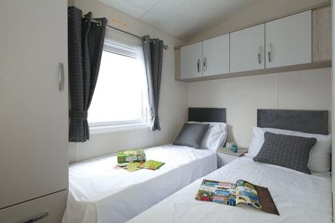 2 bedroom static caravan for sale, Gilberdyke East Riding of Yorkshire