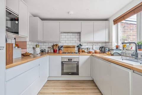 65 Watcombe Road, London, SE25 4XA