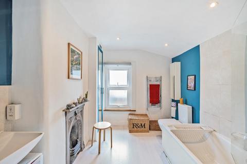 65 Watcombe Road, London, SE25 4XA