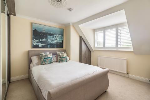 1a Bickerley Road, Ringwood, BH24 1EF