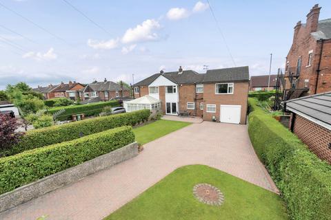 4 bedroom semi-detached house for sale, Appleshawn Crescent, Wrenthorpe, Wakefield, West Yorkshire
