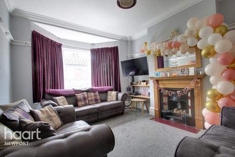 4 bedroom end of terrace house for sale, Stow Hill, Newport