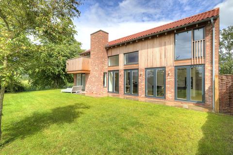 4 bedroom detached house for sale, The Courtyard, Ashbocking, Suffolk, IP6