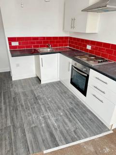 1 bedroom flat to rent, Commercial Road, Newport NP20