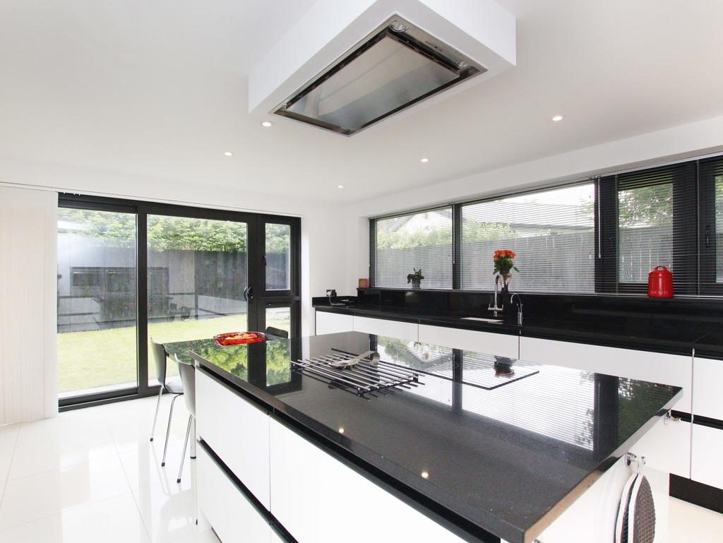 Nant Fawr Court, Heol Esgyn, Cardiff... 5 bed detached house for sale £1,400,000