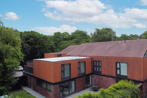 Nant Fawr Court, Heol Esgyn, Cyncoed, Cardiff, CF236JY
