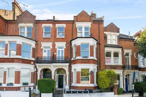 2 bedroom flat for sale, Wandsworth Common West Side, Battersea