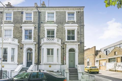 1 bedroom flat for sale, Graces Road, Camberwell SE5