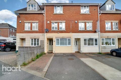 4 bedroom townhouse for sale, Rose Park Close, Hayes