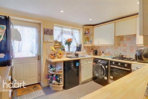 4 bedroom townhouse for sale, Rose Park Close, Hayes