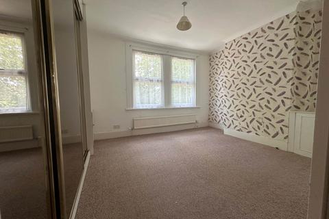 2 bedroom terraced house for sale, Shieldhall Street, London SE2