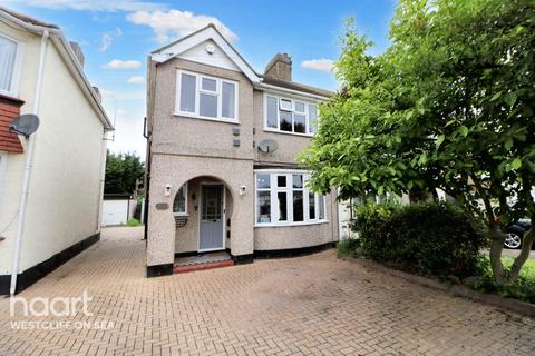 3 bedroom semi-detached house for sale, Manners Way, Southend-On-Sea