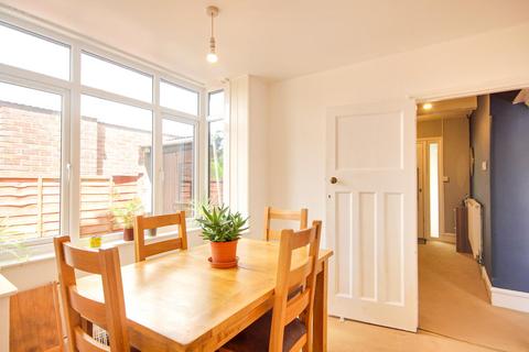 25 Denmark Road, Gloucester, GL1 3HZ