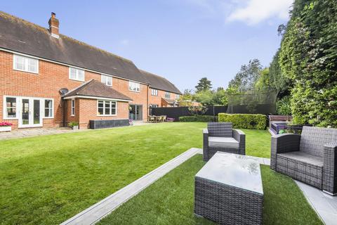 5 bedroom detached house for sale, Pottery Fields, Nettlebed, Henley-on-Thames, Oxfordshire, RG9