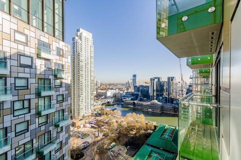 Studio to rent, Duckman Tower, Canary Wharf, London, E14