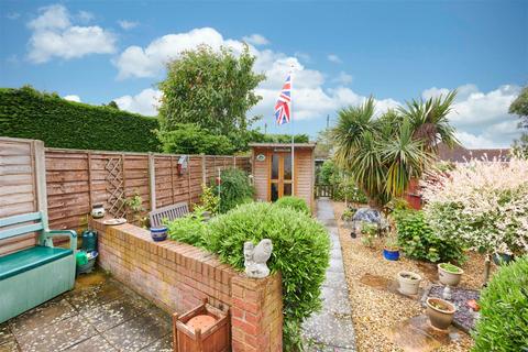 2 bedroom semi-detached bungalow for sale, Edward Road, Kettering NN15