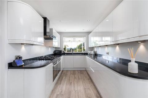 9 Ferncliffe Drive, Baildon, Shipley, BD17 5AH