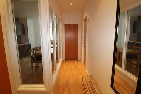 2 bedroom apartment for sale, South Parade, Leeds