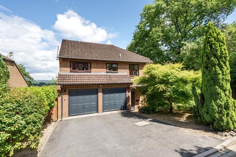 5 bedroom detached house for sale, The Brambles, Godalming, GU7