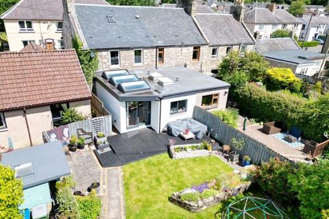 Kinross - 3 bedroom terraced house for sale