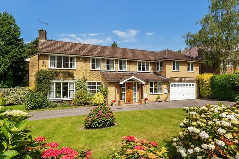 5 bedroom detached house for sale, Hadrian Way, Chilworth, Southampton, Hampshire, SO16