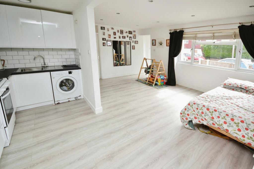 Lounge/kitchen
