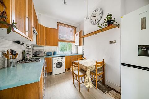 3 bedroom apartment for sale, Nunhead Grove, Peckham, London