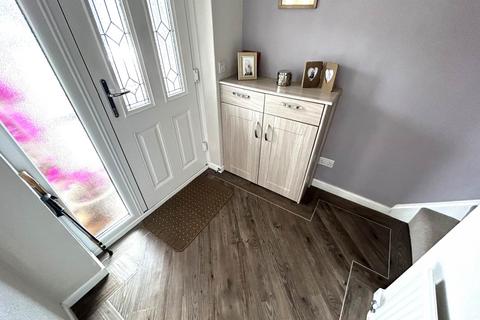 13 Arnside Avenue, Chadderton, Oldham, OL9 9DJ