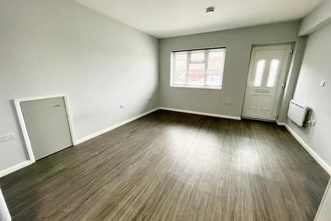 Studio for sale, Feltham Road, Ashford TW15