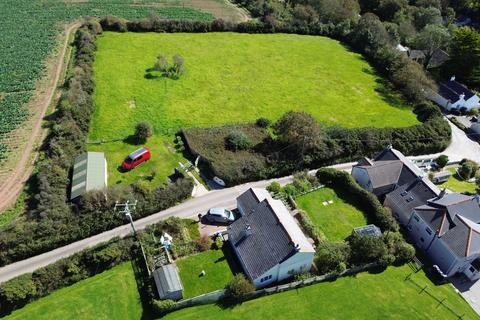 undefined, Banns Road, Mt Hawke, detached cottage with land