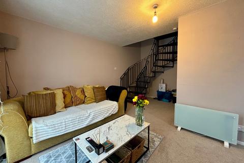 1 bedroom end of terrace house for sale, Jubilee Close, Trimley St Martin, IP11